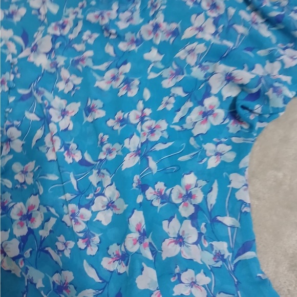 Torrid Blue Boxy Blouse with Relaxed Fit - Picture 5 of 7